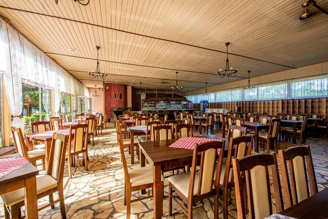 Osrodek Wypoczynkowy Dolomity Hotel Jedwabno Bagian luar foto